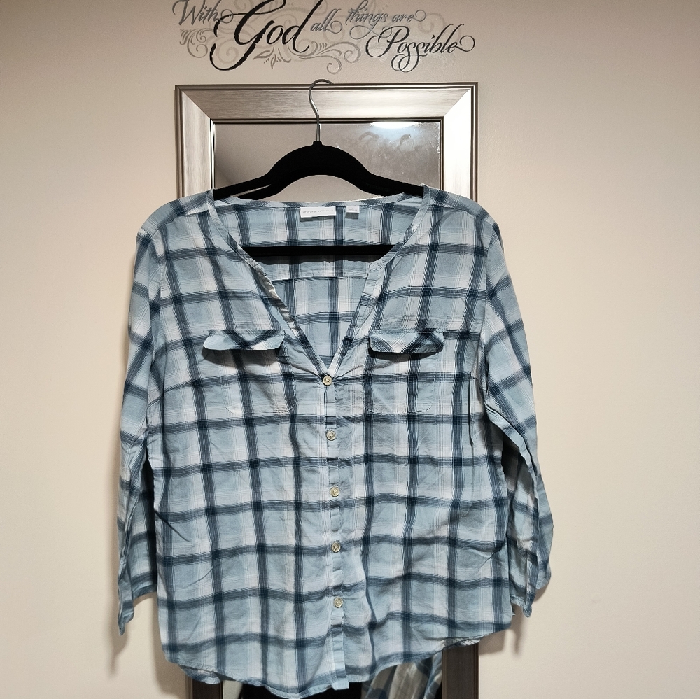 New York & Company Lightweight Blue Plaid Large Women's Shirt